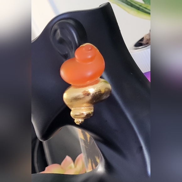 Vintage Designer-Orange and Gold Conch Earrings, by Christian Dior-2 " L X 1-1/4 - Picture 10 of 16